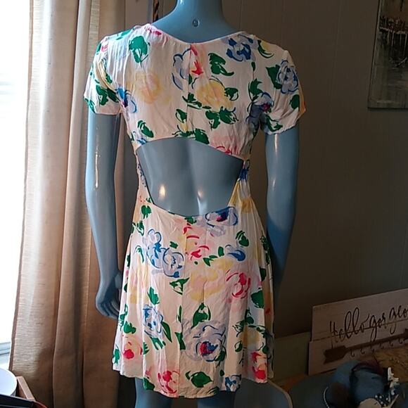 Reformation Nutmeg Floral Cut Out Fit + Flare Mini - Picture 4 of 7